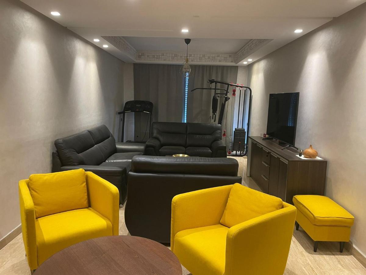 Appartement Haut Standing Proche Gare Casa Voyageur Casablanca Esterno foto