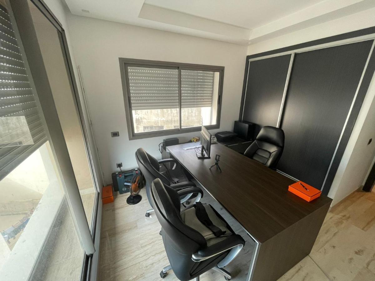 Appartement Haut Standing Proche Gare Casa Voyageur Casablanca Esterno foto